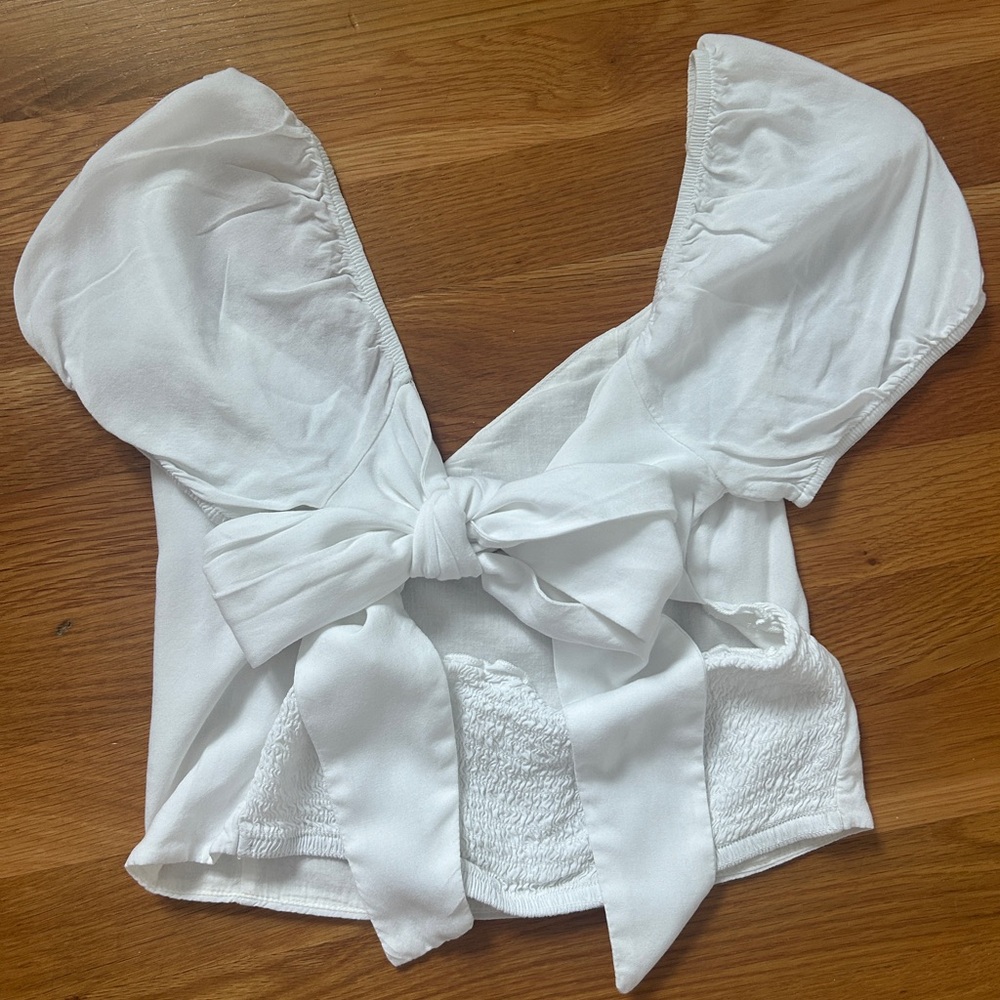 PacSun White Puff Sleeve Top - Picture 2 of 3